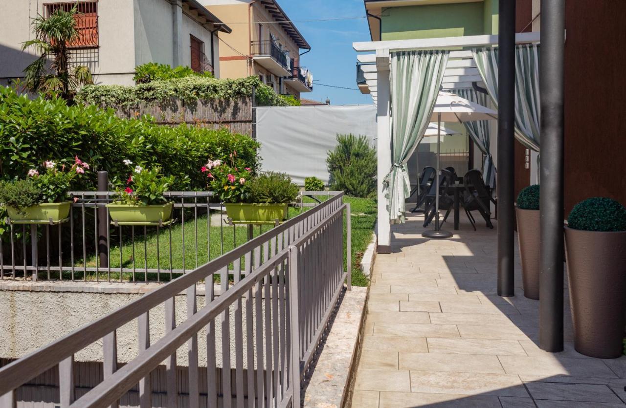 Blau Vacanze Πεσκιέρα ντελ Γκάρντα Εξωτερικό φωτογραφία